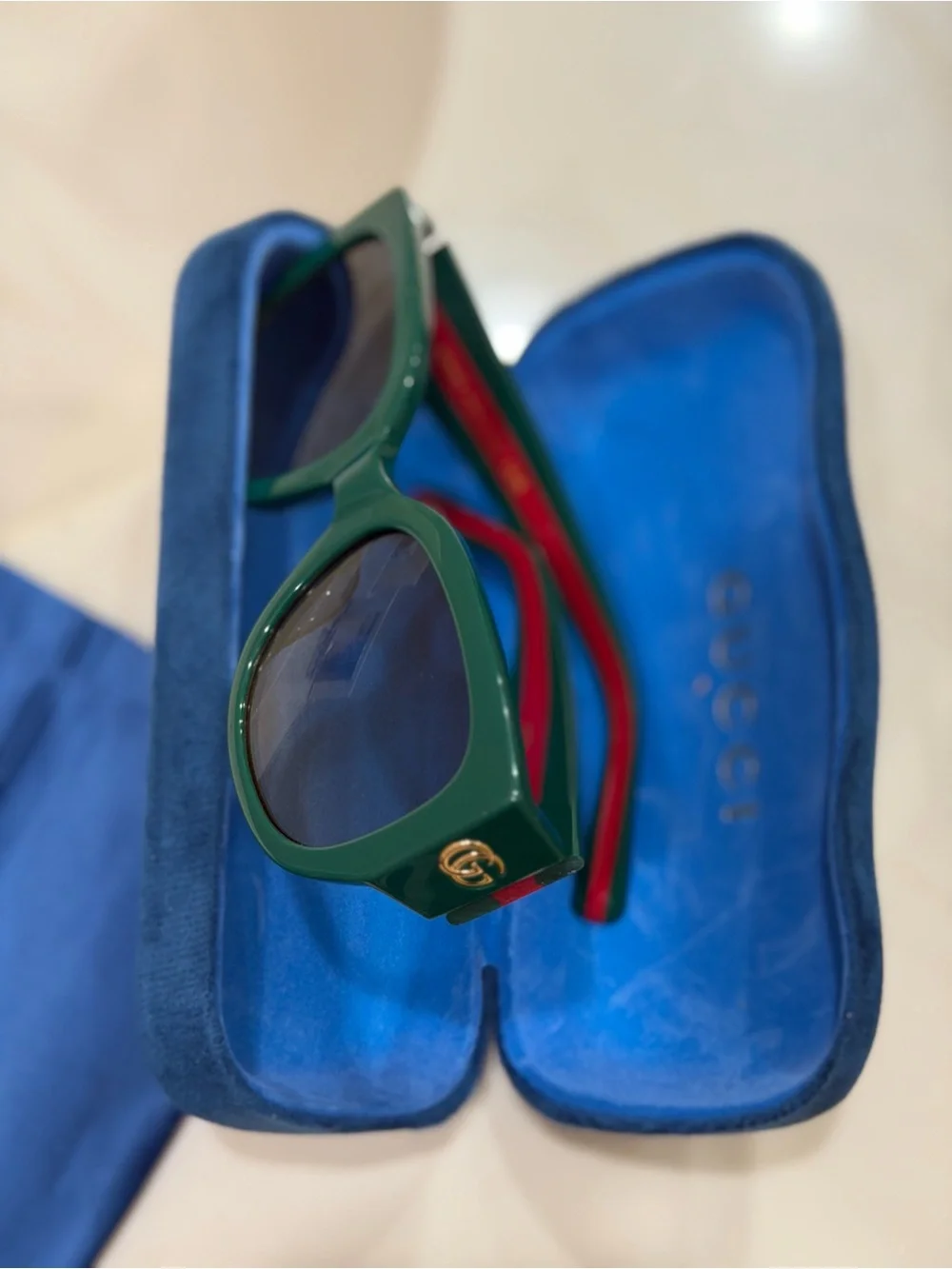 Gucci stylish square